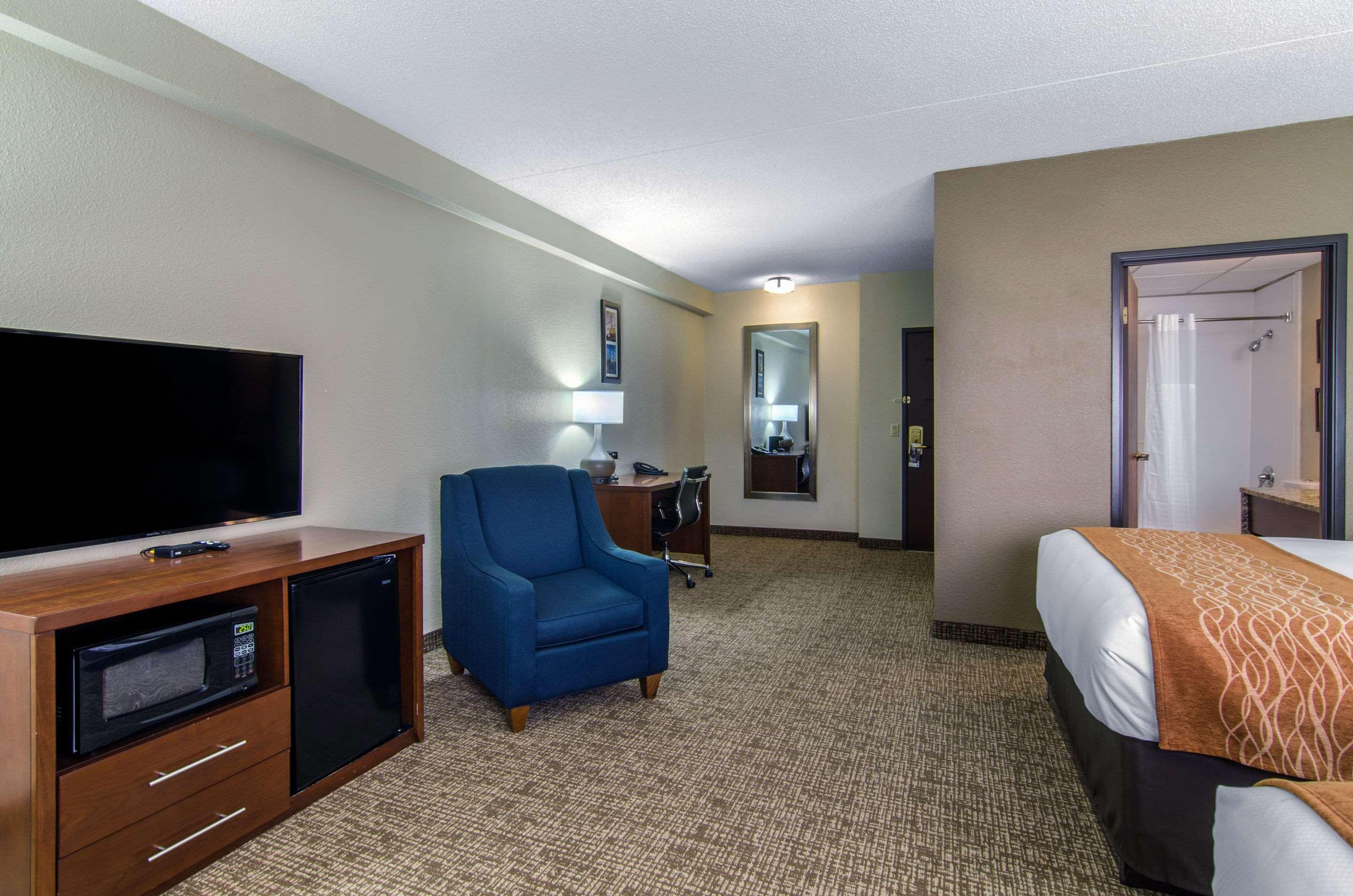 Comfort Inn & Suites Wichita Exteriér fotografie