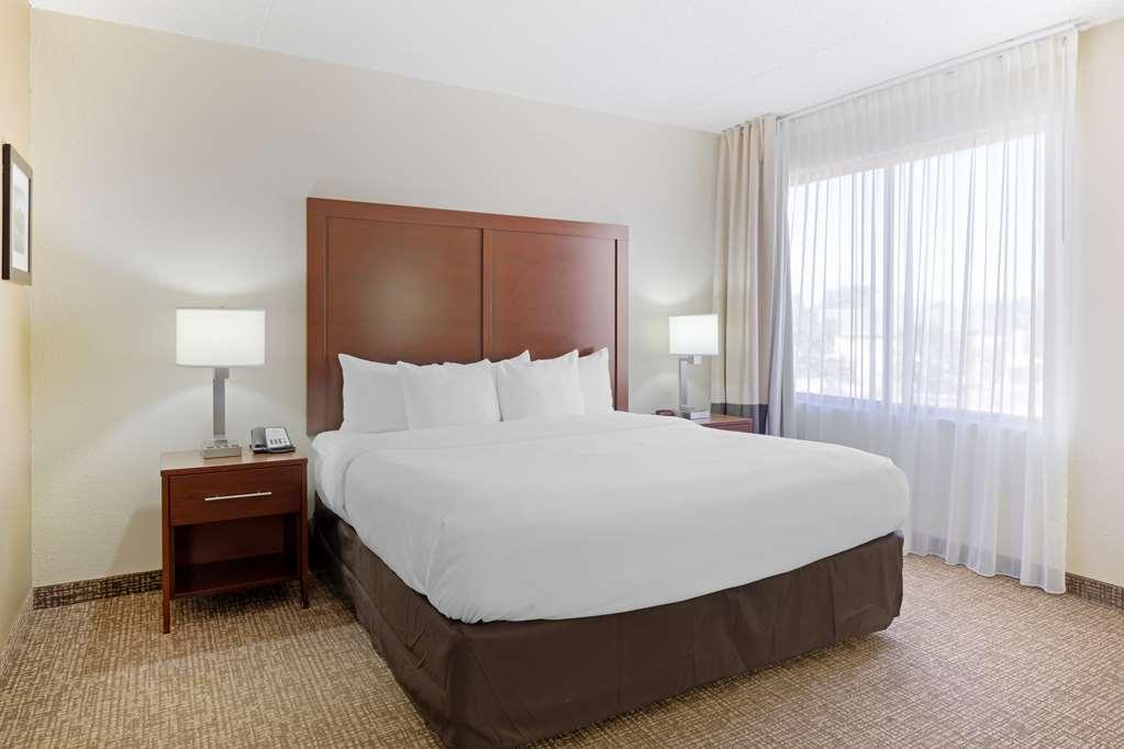 Comfort Inn & Suites Wichita Pokoj fotografie
